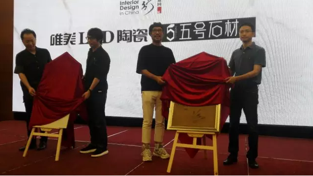 1481532906627575.png blob.png