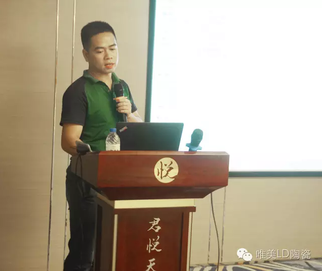 1481534546425067.png blob.png