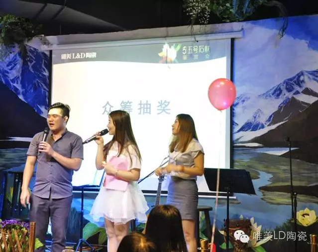 1481591142511776.png blob.png