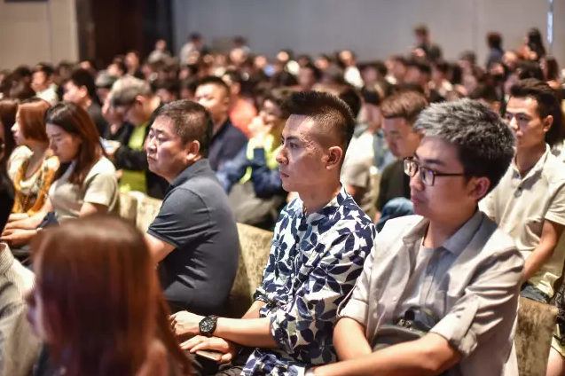 1497689399993216.png blob.png